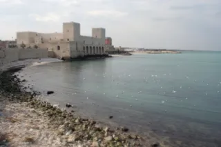 Castello di Trani sul mare