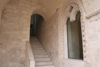 Scala in pietra