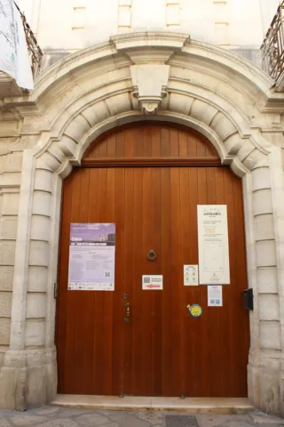 Il portale di Palazzo Beltrani
