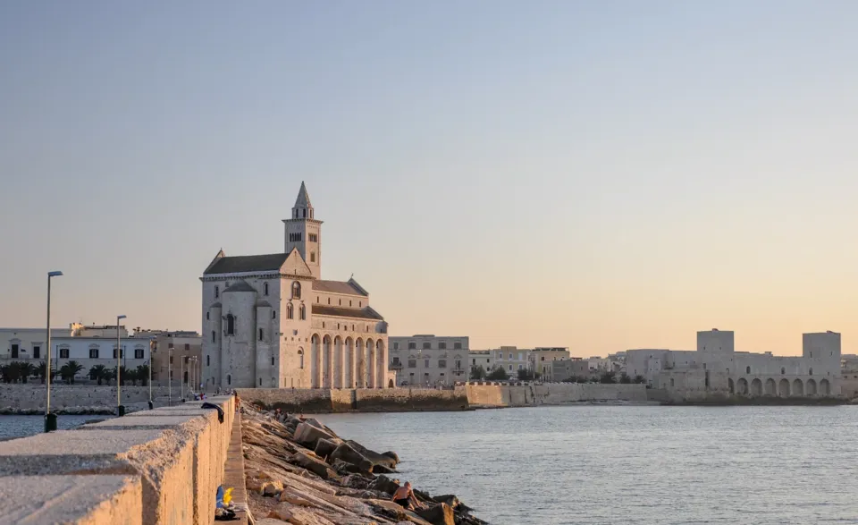 Cattedrale di Trani sul mare