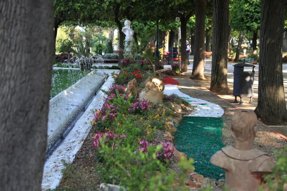 Vialetto del giardino