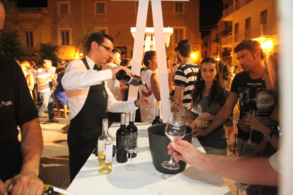 Sommelier al bancone