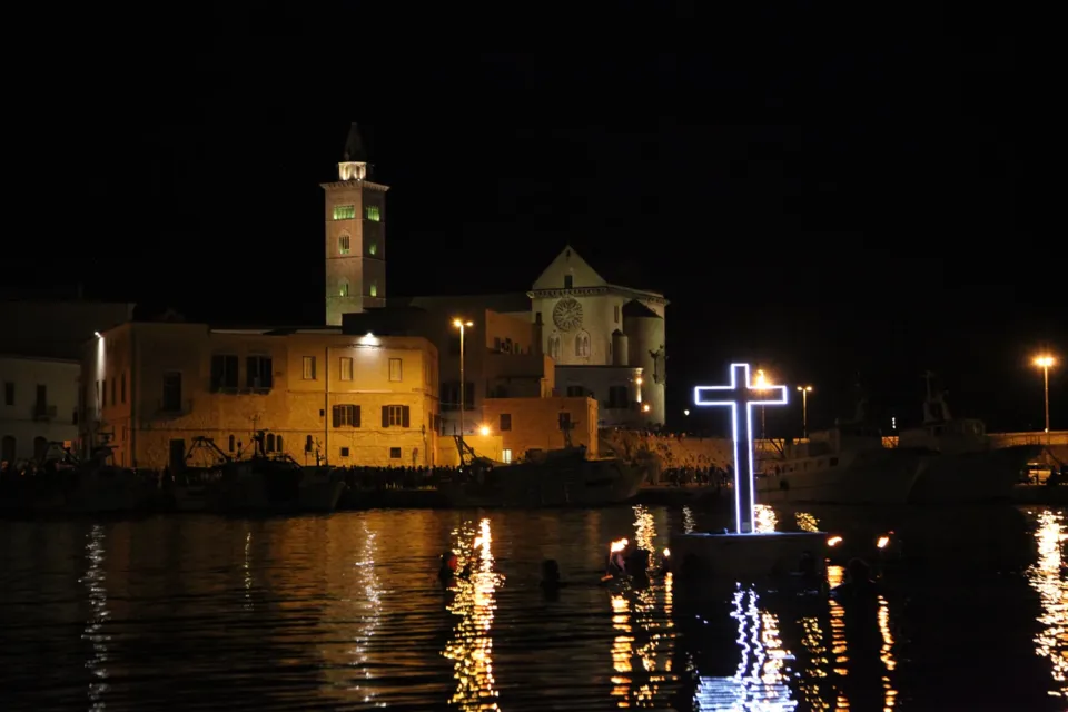 La festa della Madonna del Carmine a Trani