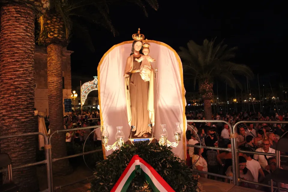 La festa della Madonna del Carmine a Trani