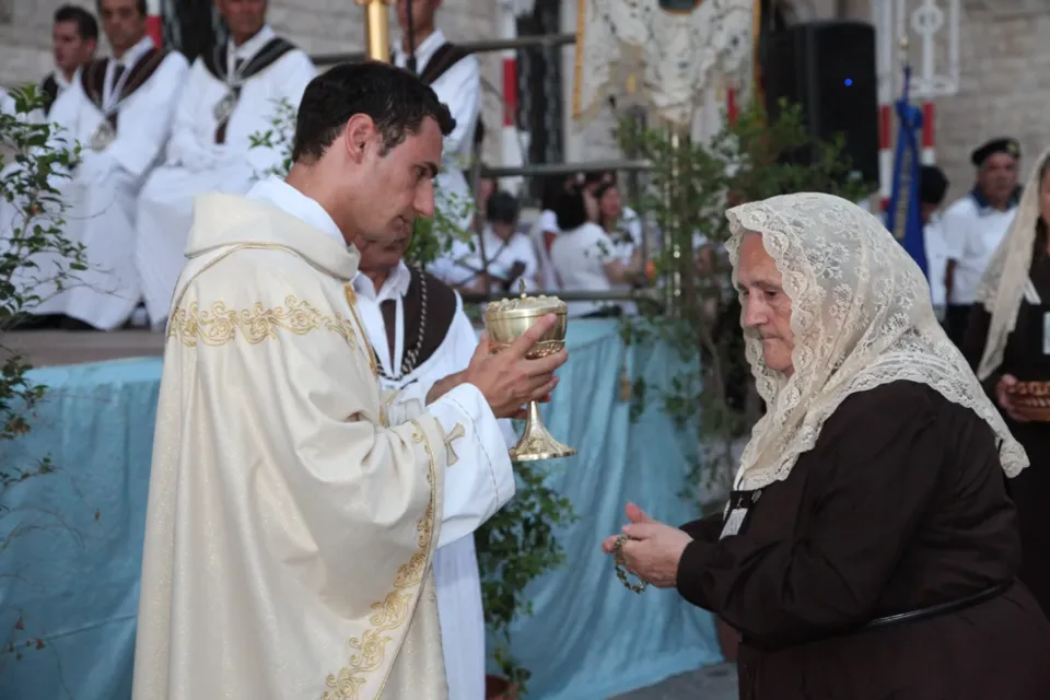 La festa della Madonna del Carmine a Trani