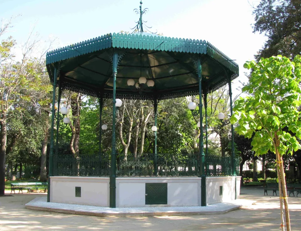 La cassa armonica nella Villa comunale di Trani